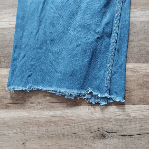 Cropped Raw Hem Liberty Bib Overalls Size 40 - Picture 8 of 16